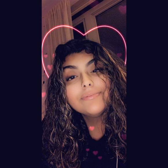 Meet your Posher, Alexandra - Picture 1 of 1